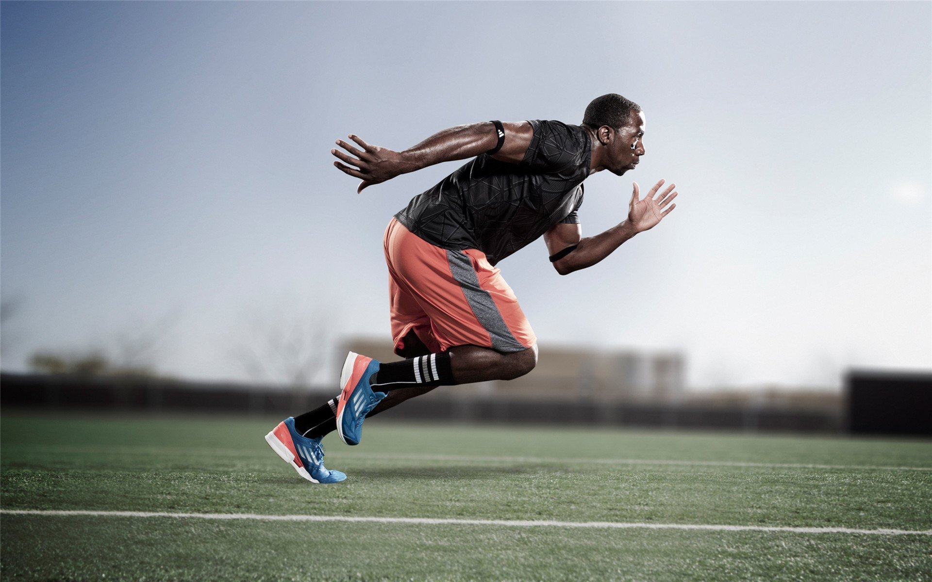 kaiyun.com-史上最耀眼的“黄金中场”：掌控比赛的设计师，黄金中锋