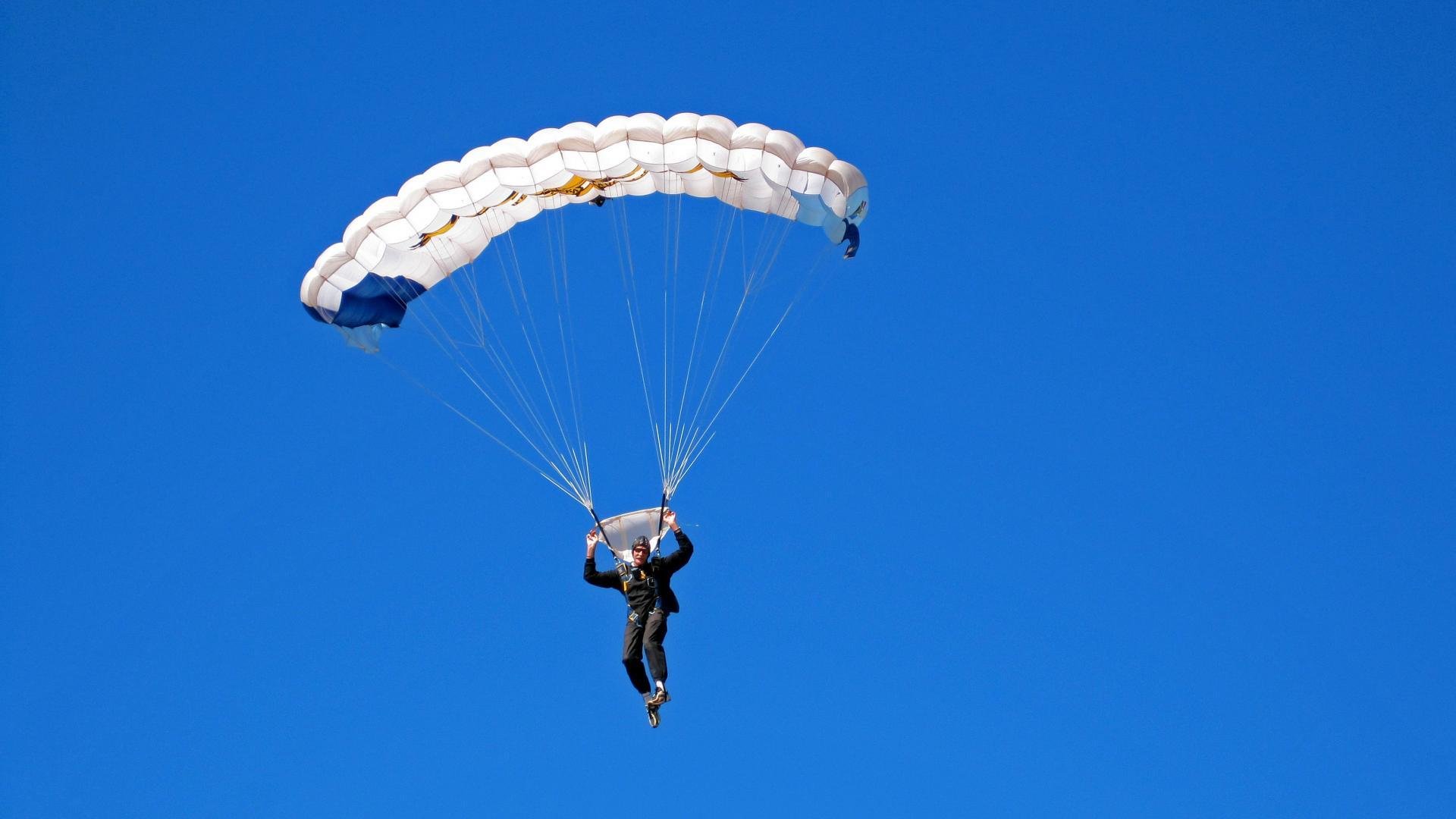 高校体育专业人才培养模式与就业能力研究,体育教育专业本科人才培养目标